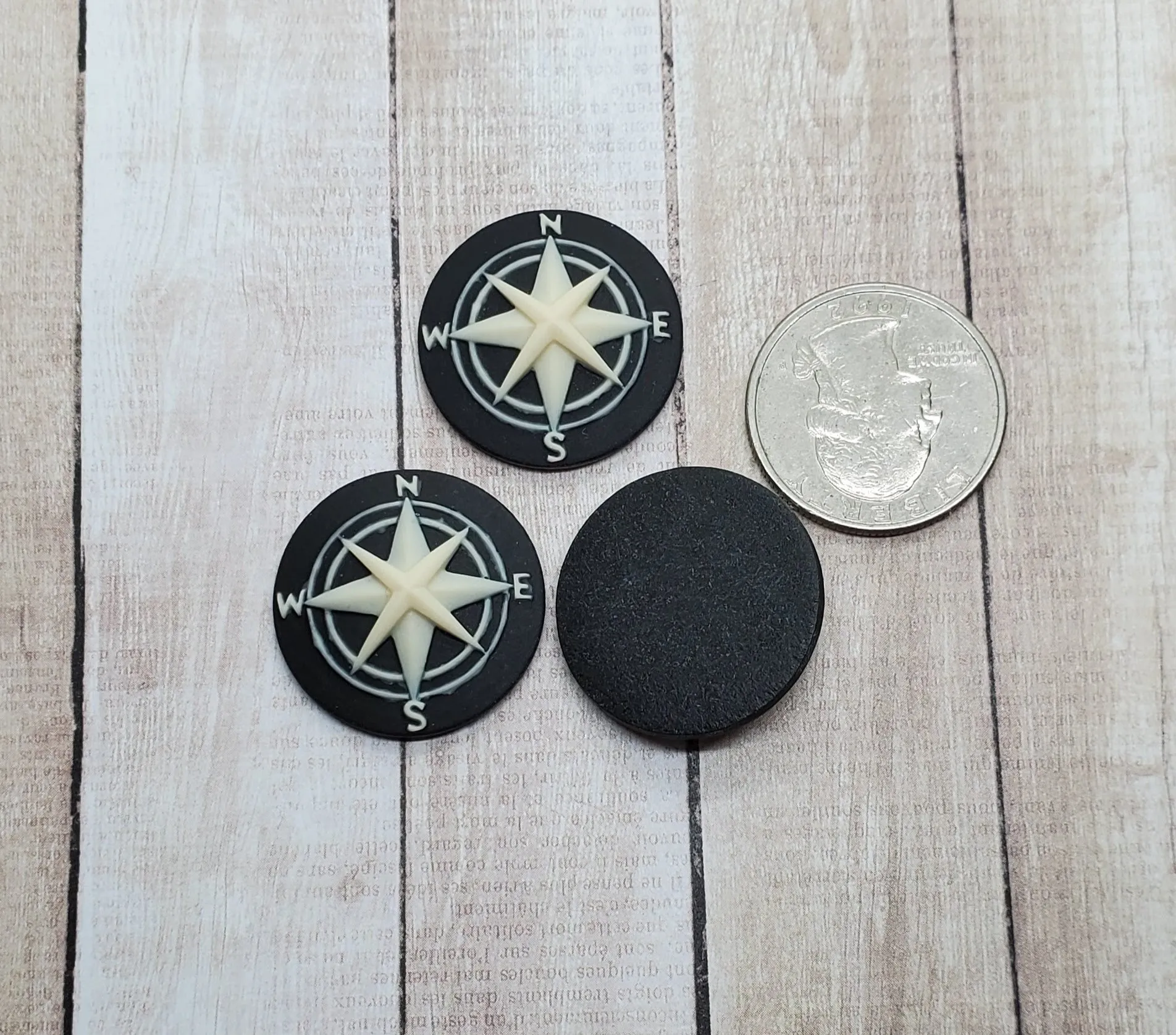 25mm Compass Cameos (3) - L795 Jewelry Finding