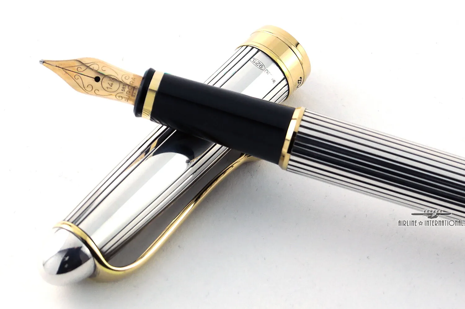 Aurora Argento Massiccio Jewelry Collection .925 Silver Fountain Pen