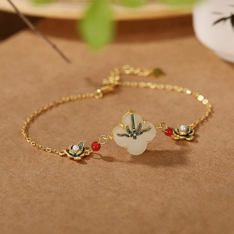 Four-Leaf Clover Enamel Hetian Jade Jewelry Set - S925