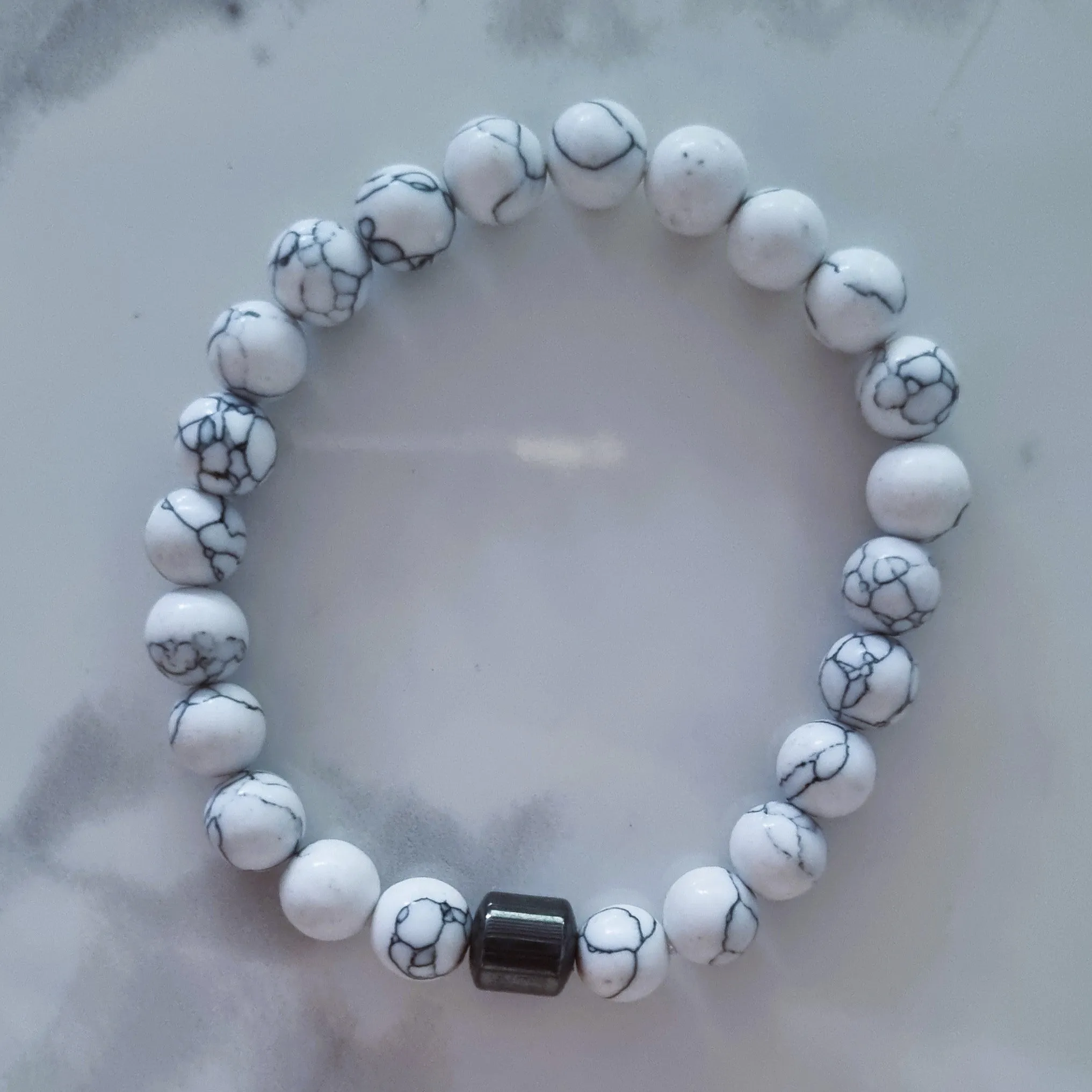 Howlites bracelet