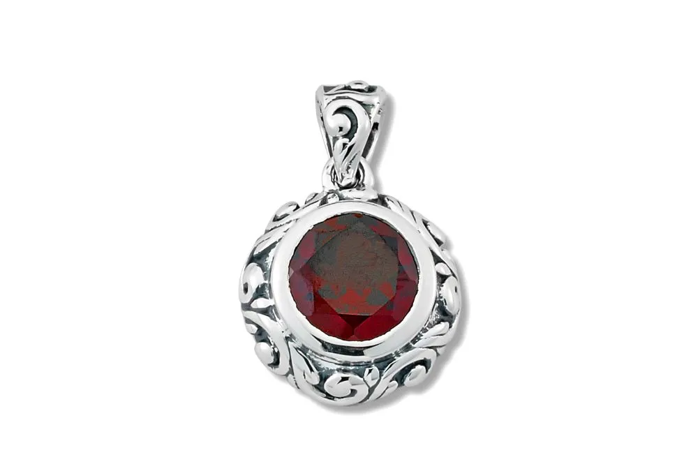 Imuna Pendant- Garnet