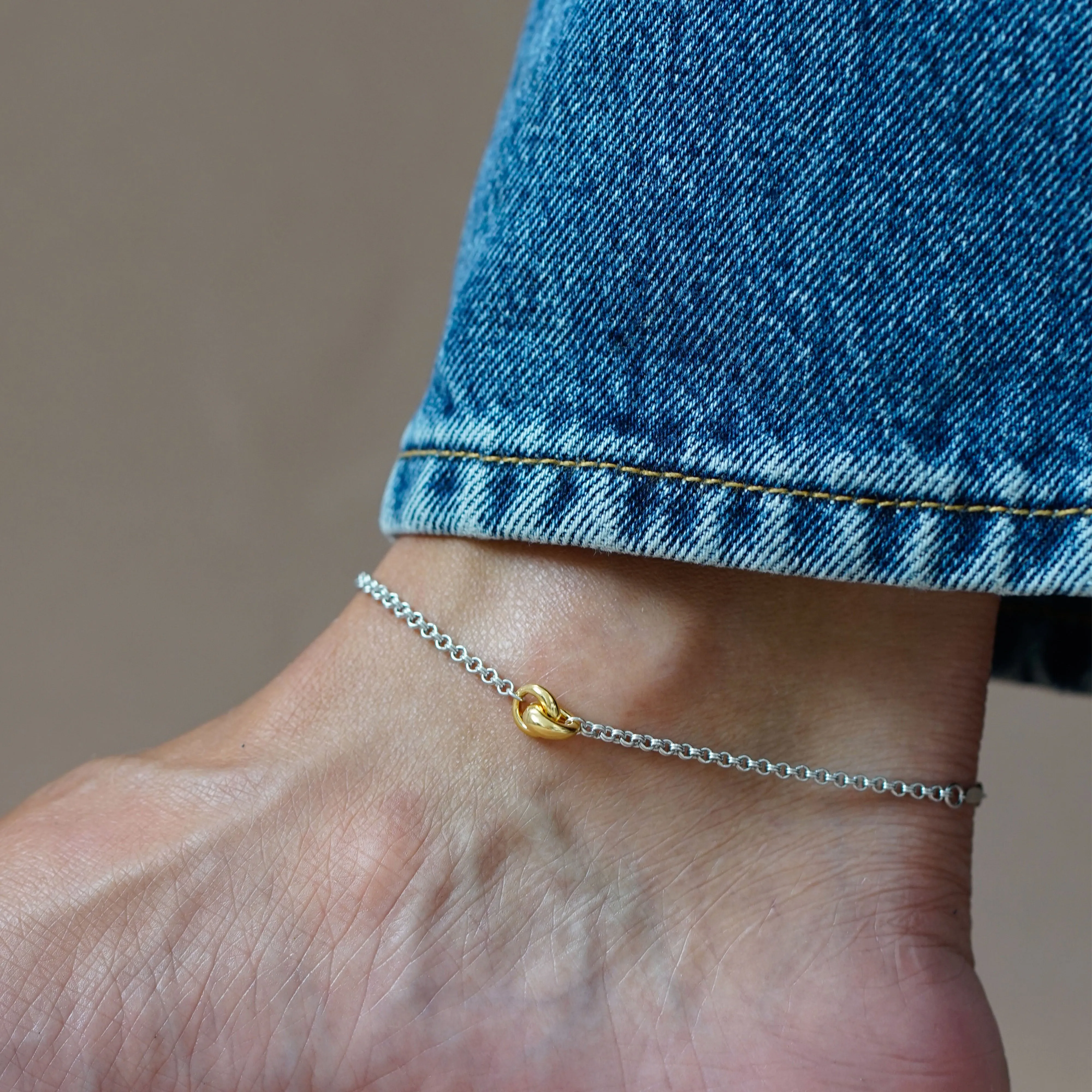 Link Up Anklet