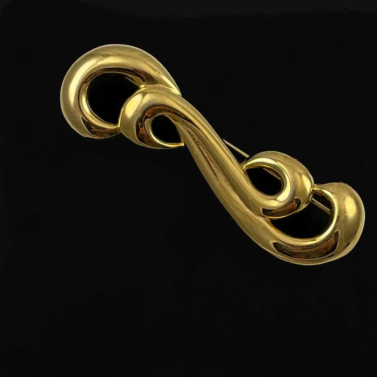 Napier Scrolling Gold Brooch Vintage