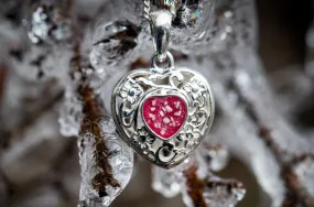 Petite Filigree Heart Pendant