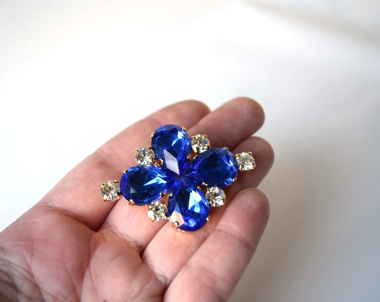 Sapphire Teardrop Brooch