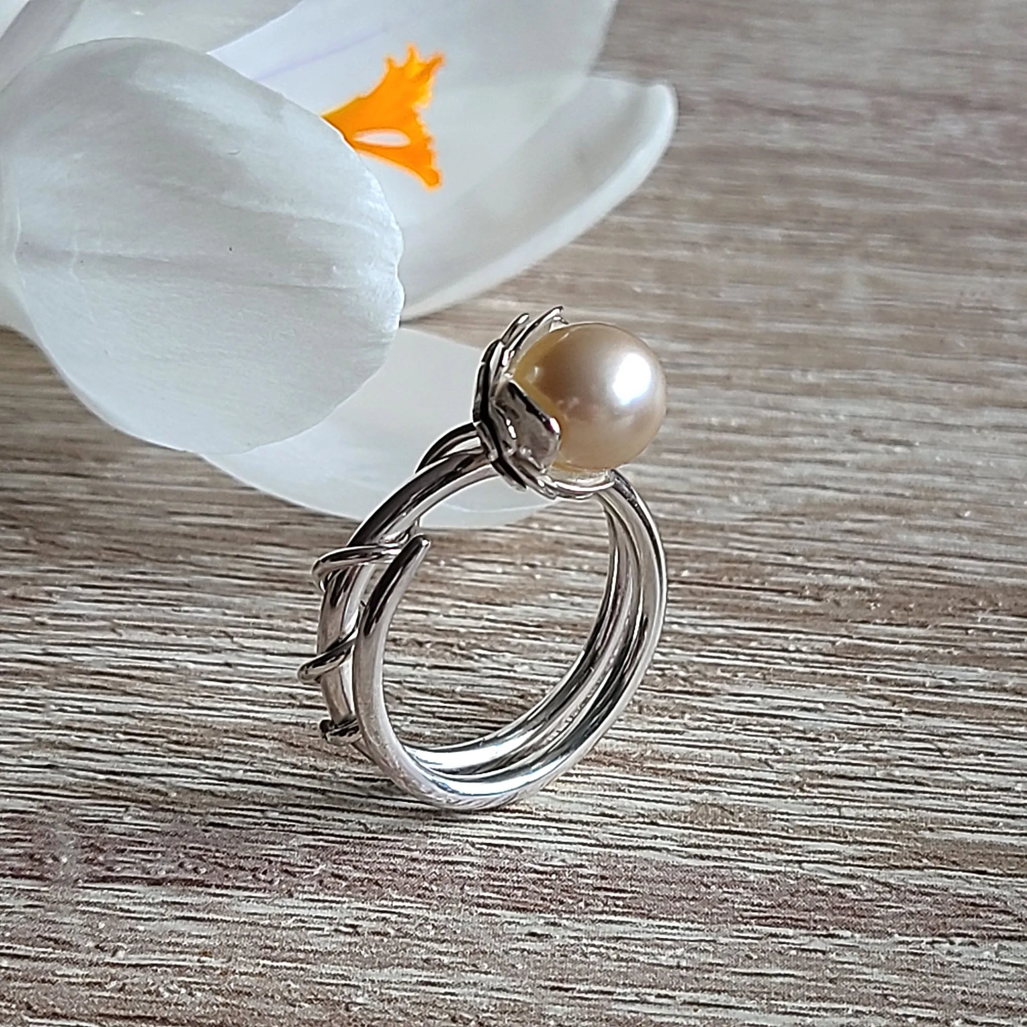 WATERLILY Ring