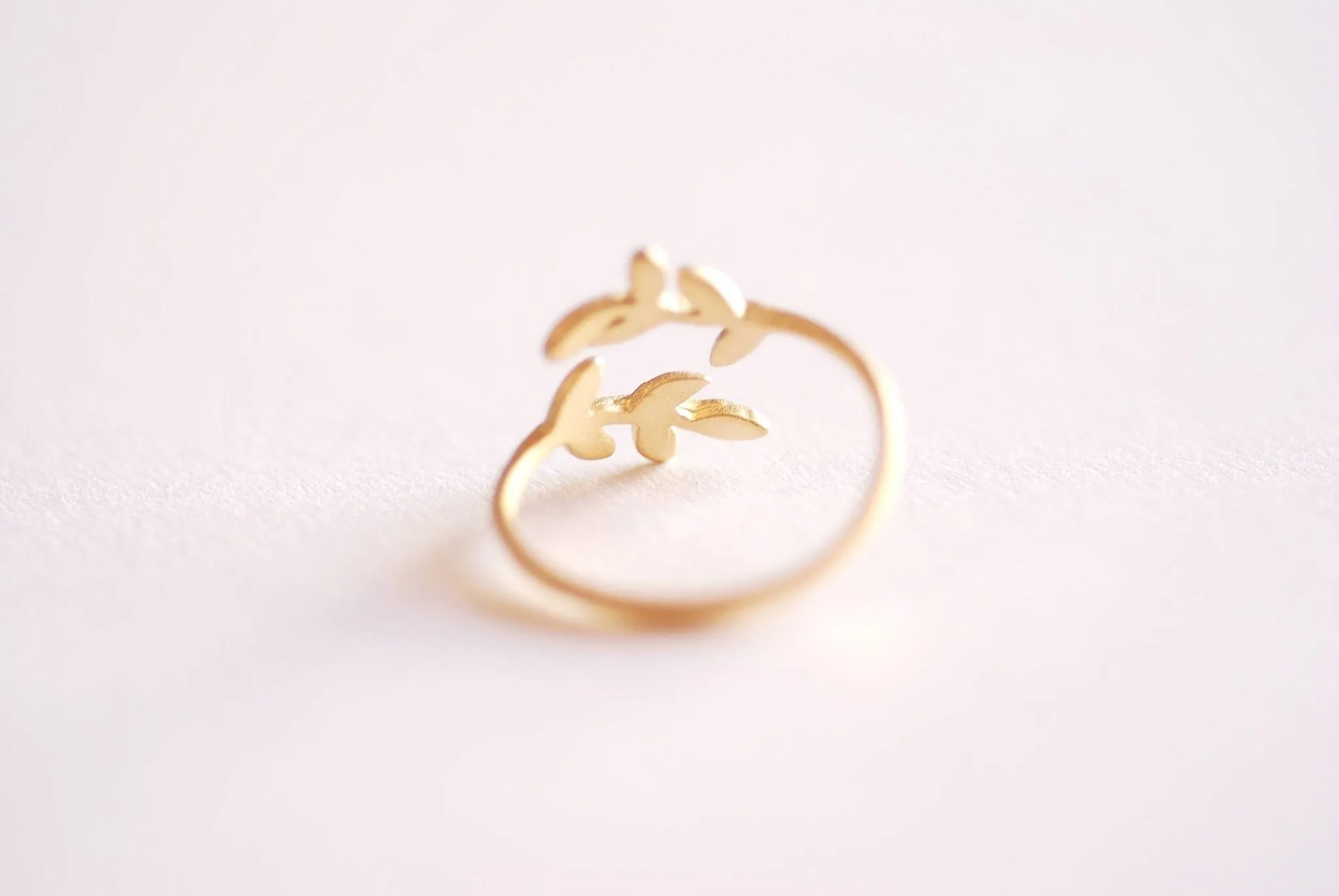 Wholesale Matte Gold Leaf Branch Ring, Gold Leaf Ring, Layering Ring, Vine Ring, Laurel Ring, Nature Jewelry, twig ring, branch ring, tree ring,